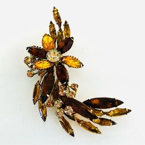 Vintage Amber Brooch